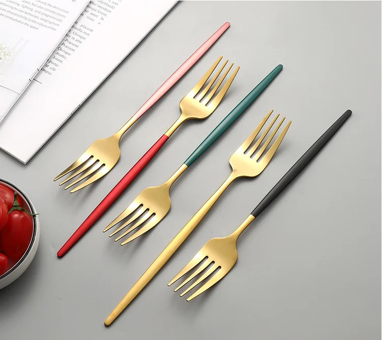 Stainless Steel Dinnerware Set 4Pc Black Cutlery Spoon Fork Knife Gold Western Cutleri Silverware Tableware Set Kitchen Supplies
Stainless Steel Dinnerware Set 4Pc Black Cutlery Spoon Fork Knife Gold Western Cutleri Silverware Tableware Set Kitchen Supplies