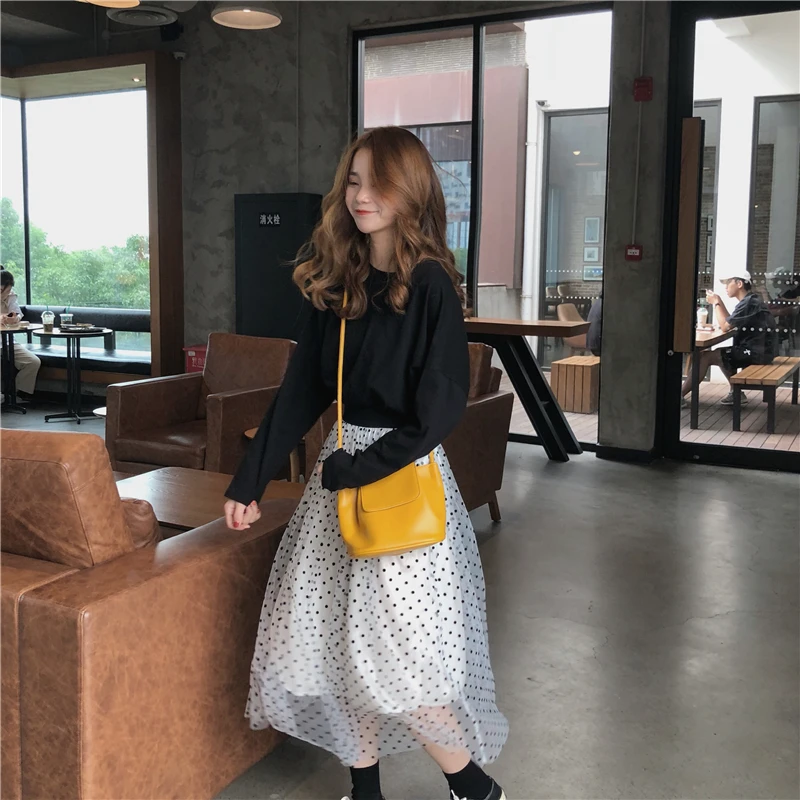 FINEWORDS Spring Vintage Black Dot Printed Mesh Skirt Janpan Kawaii Harajuku Long Skirts For Women Casual Streetwear Tulle Skirt
FINEWORDS Spring Vintage Black Dot Printed Mesh Skirt Janpan Kawaii Harajuku Long Skirts For Women Casual Streetwear Tulle Skirt