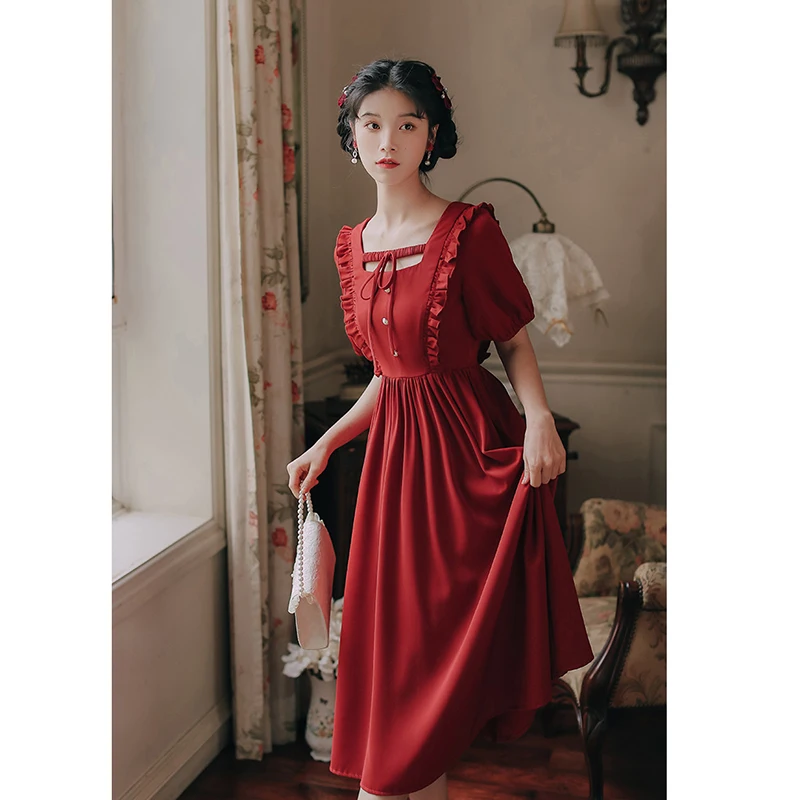 Vintage Long Dress Women Square Neck Puff Sleeve Ruffle Dresses Women 21 Summer Korean Style Elegant Slim Dress Female CX1696
Vintage Long Dress Women Square Neck Puff Sleeve Ruffle Dresses Women 21 Summer Korean Style Elegant Slim Dress Female CX1696