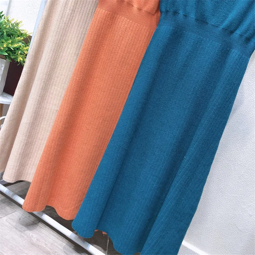 Korean Style Knit Sweater Dress Women Sleeveless U neck Sexy Strap Dress Spring Autumn Knitted Dresses Tank Robe Femme
Korean Style Knit Sweater Dress Women Sleeveless U neck Sexy Strap Dress Spring Autumn Knitted Dresses Tank Robe Femme