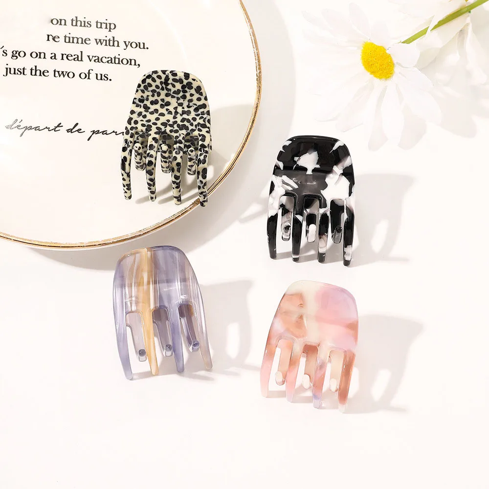 Mini Colorful Hair Claw Cross Hair Clip Hair Styling Barrette Women Girl Hair Accessories Geometric Shark Clip Ponytail Holder
Mini Colorful Hair Claw Cross Hair Clip Hair Styling Barrette Women Girl Hair Accessories Geometric Shark Clip Ponytail Holder