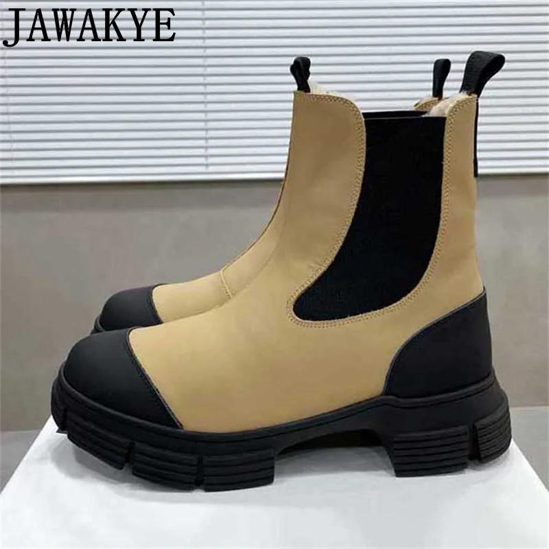 NEW Fashion Slip-on Martin Boots Women British Real Leather Thickened Cowboy Ankle Boots Winter Furry Motorcycle Boots Mujer 
NEW Fashion Slip-on Martin Boots Women British Real Leather Thickened Cowboy Ankle Boots Winter Furry Motorcycle Boots Mujer