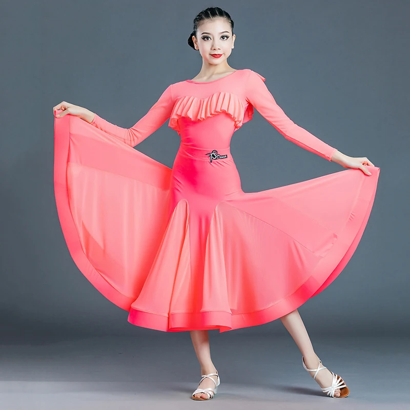 Новинка 2021, детские костюмы для латиноамериканских танцев, танцевальная одежда для современных тренировок, раздельная модель, одежда для б...
Новинка 2021, детские костюмы для латиноамериканских танцев, танцевальная одежда для современных тренировок, раздельная модель, одежда для б...