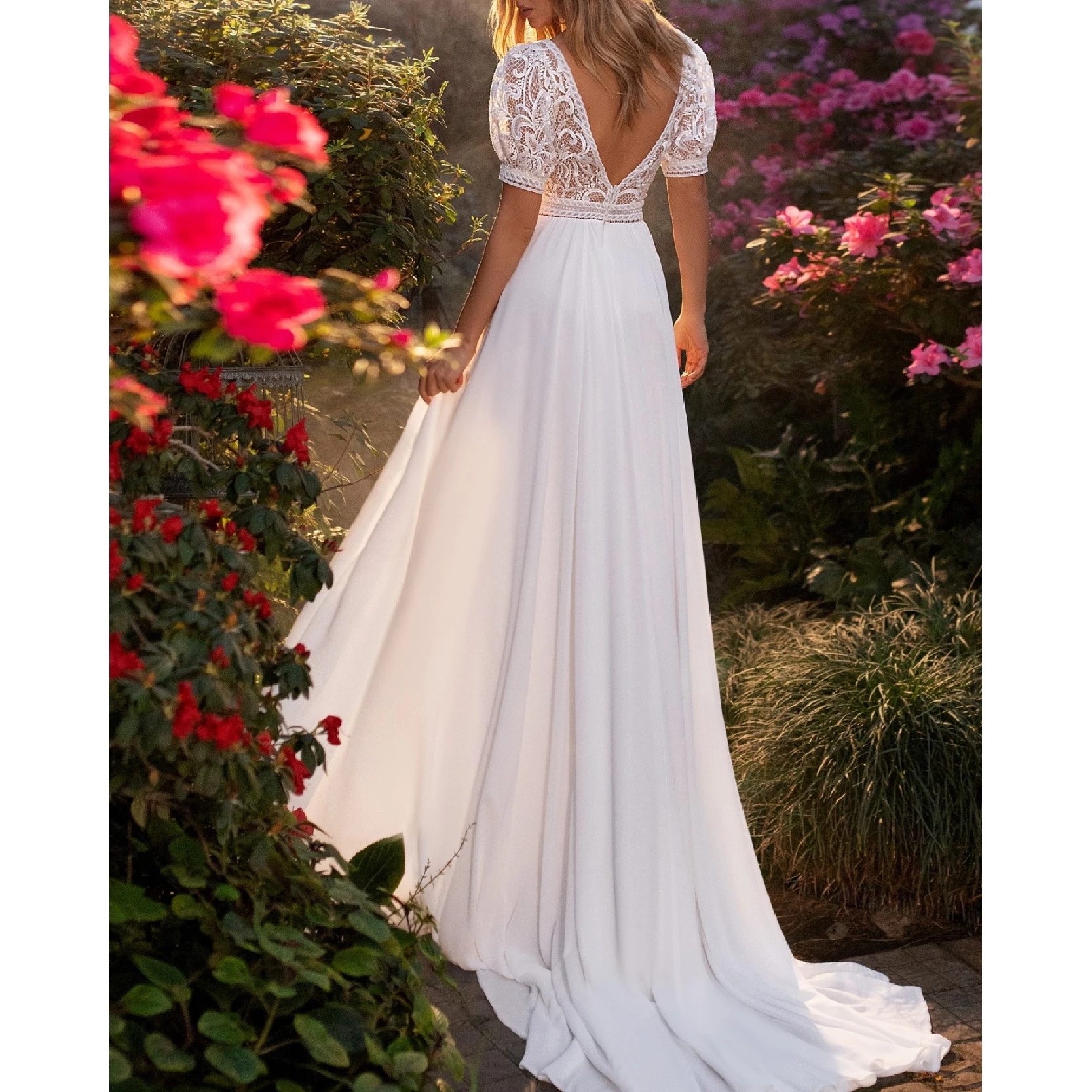 2021 Summer New Arrival Ladies Dress Casual Brand V-Neck Sexy Lace Split Prom Vestidos Gown Suitable for Formal Partie 
2021 Summer New Arrival Ladies Dress Casual Brand V-Neck Sexy Lace Split Prom Vestidos Gown Suitable for Formal Partie