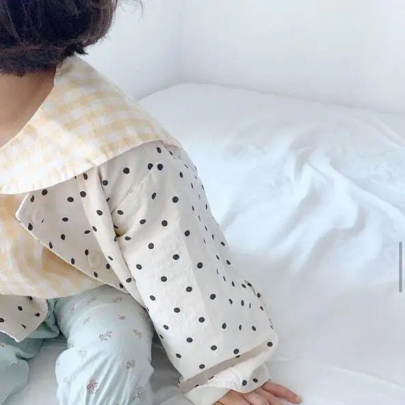 New Spring T-shirt 2021 Baby Boys Girls Long Sleeve Full Dot Clothes Fashion Cotton Linen Shirts
New Spring T-shirt 2021 Baby Boys Girls Long Sleeve Full Dot Clothes Fashion Cotton Linen Shirts