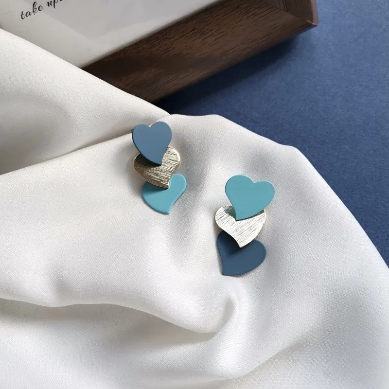 Personality Super Fairy Temperamental Blue Earring Sweet Heart Shape Tassel Earrings Drop Small Contrast Color Woman Earrings
Personality Super Fairy Temperamental Blue Earring Sweet Heart Shape Tassel Earrings Drop Small Contrast Color Woman Earrings
