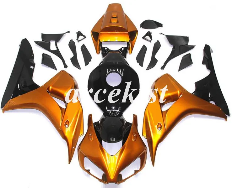 4 бесплатных подарка, новинка, обтекатель, Набор для HONDA CBR1000RR 2006 2007 06 07, комплект кузова черного и золотого цвета
4 бесплатных подарка, новинка, обтекатель, Набор для HONDA CBR1000RR 2006 2007 06 07, комплект кузова черного и золотого цвета