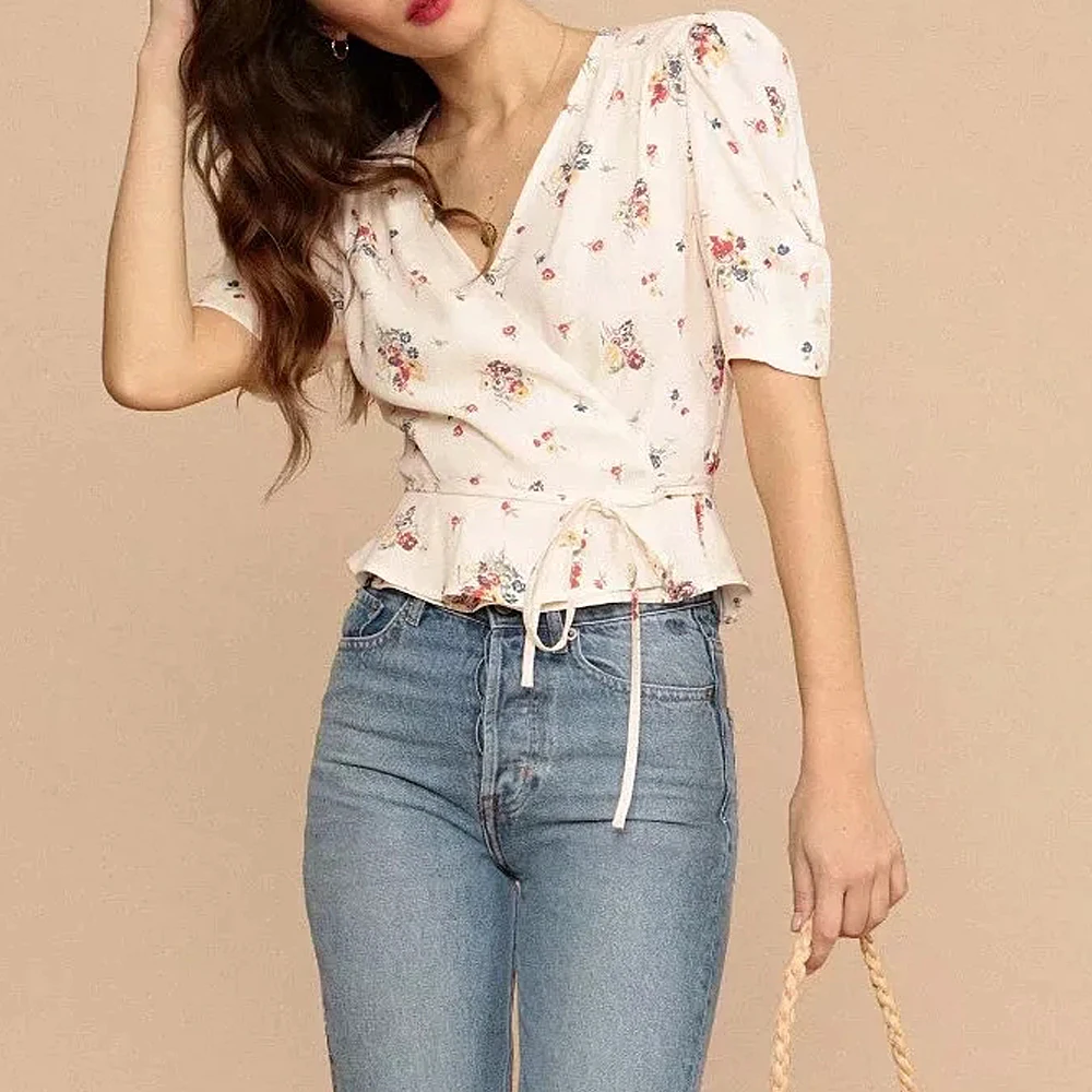 2021 summer Women Retro Floral Print Cropped Blouse short Sleeve Slim Shirt Ladies Elegant v neck Tops Tie belt Retro Blusas
2021 summer Women Retro Floral Print Cropped Blouse short Sleeve Slim Shirt Ladies Elegant v neck Tops Tie belt Retro Blusas