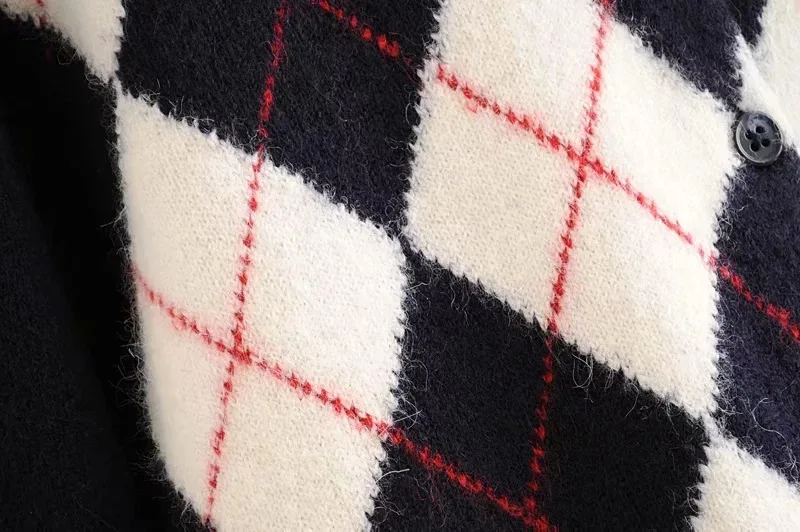 Vintage O-Neck Knitted Sweater Women Clothing Long Sleeve Slim Argyle Office Warm Cardigan Sweater Casual Loose Chic Tops 2020 
Vintage O-Neck Knitted Sweater Women Clothing Long Sleeve Slim Argyle Office Warm Cardigan Sweater Casual Loose Chic Tops 2020