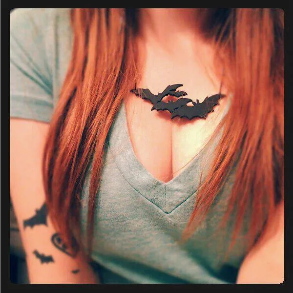 New design fashion punk rock bat necklace for women men unisex personality acrylic black animal bat choker jewelry accessories
New design fashion punk rock bat necklace for women men unisex personality acrylic black animal bat choker jewelry accessories