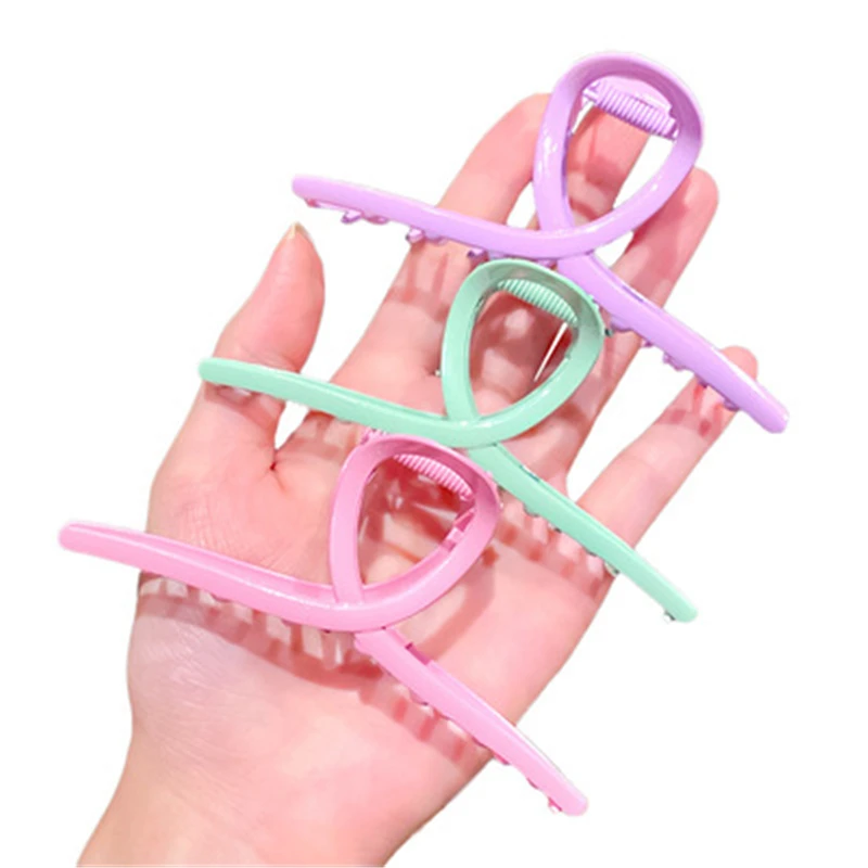 New Women Sweet Metal Hair Claws Lovely Candy Colorl Hair Ornament Headband Hair Holder Clips Hairpins Fashion Hair Accessories
New Women Sweet Metal Hair Claws Lovely Candy Colorl Hair Ornament Headband Hair Holder Clips Hairpins Fashion Hair Accessories