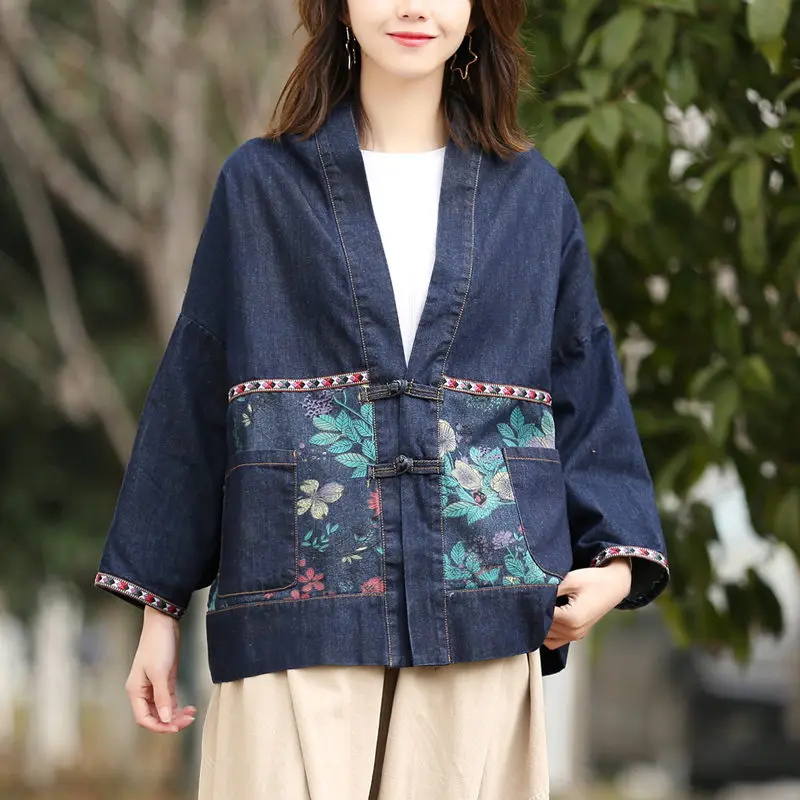 Ethnic Jacket Button Buckle Denim Short Coat Female 2020 Spring Autumn Clothing Chinese Large Size Embroidery Loose Blazer K437
Ethnic Jacket Button Buckle Denim Short Coat Female 2020 Spring Autumn Clothing Chinese Large Size Embroidery Loose Blazer K437