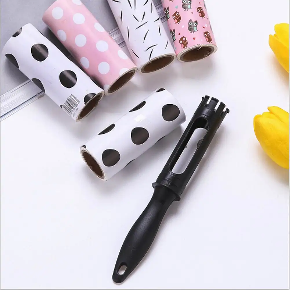 Sticky Hair Can Be Peeling Sticky Paper Portable Clothing Dusting Sticky Hair Roller Brush Clothes Suction Device Household Tool
Sticky Hair Can Be Peeling Sticky Paper Portable Clothing Dusting Sticky Hair Roller Brush Clothes Suction Device Household Tool