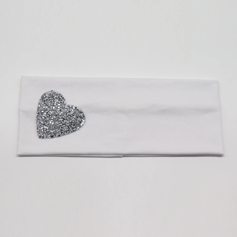 Summer Women's Headband 8cm Cotton Flat Hair Head band with Silver Heart Applique for Girls Rhinestone Bandage Hair Accessories 
Summer Women's Headband 8cm Cotton Flat Hair Head band with Silver Heart Applique for Girls Rhinestone Bandage Hair Accessories