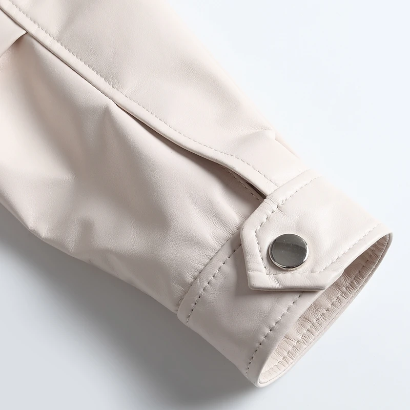 new sheepskin leather motorcycle slim fit small leather coat women short leather jacket women spring and Autumn
new sheepskin leather motorcycle slim fit small leather coat women short leather jacket women spring and Autumn