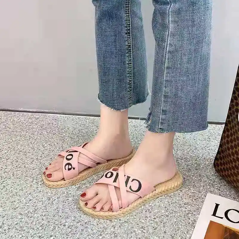 New slippers women summer wear fashion all-match Korean ins net red bear bottom beach fashion women's slippers
New slippers women summer wear fashion all-match Korean ins net red bear bottom beach fashion women's slippers