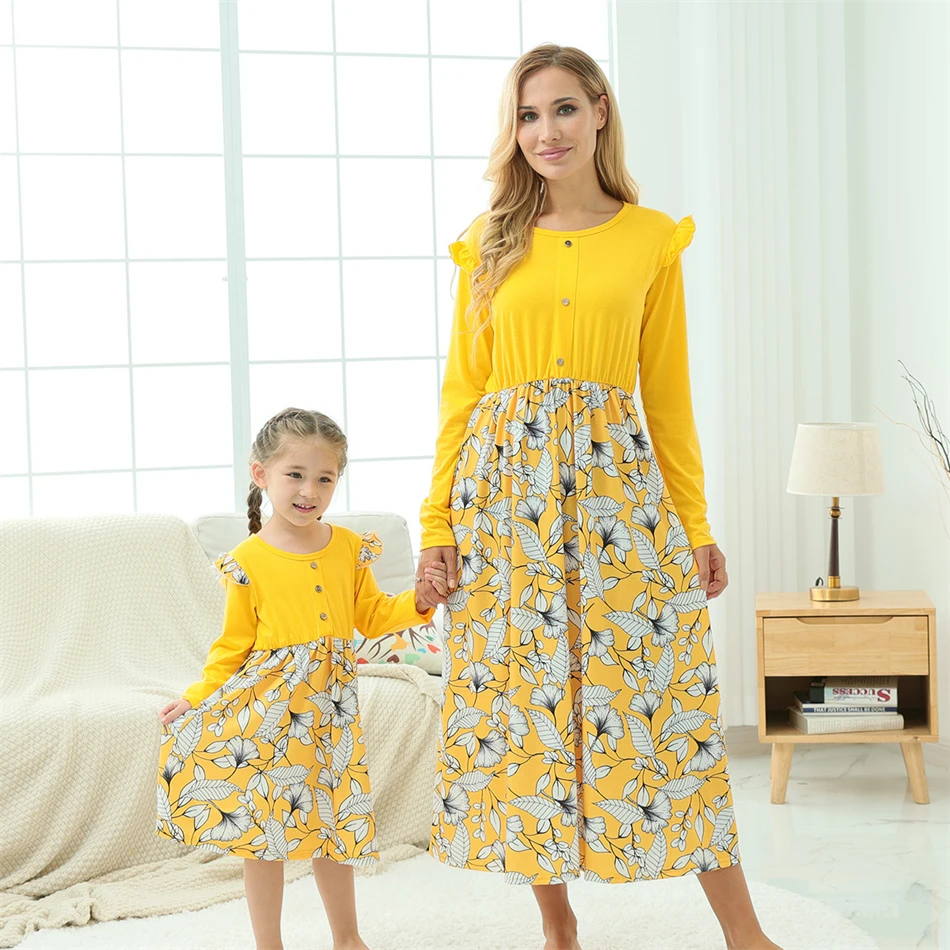 Ruffled Sleeve Mother Daughter Matching Dresses Family Set Flower Mom Mum Baby Mommy and Me Clothes Spring Women & Girls Dress
Ruffled Sleeve Mother Daughter Matching Dresses Family Set Flower Mom Mum Baby Mommy and Me Clothes Spring Women & Girls Dress