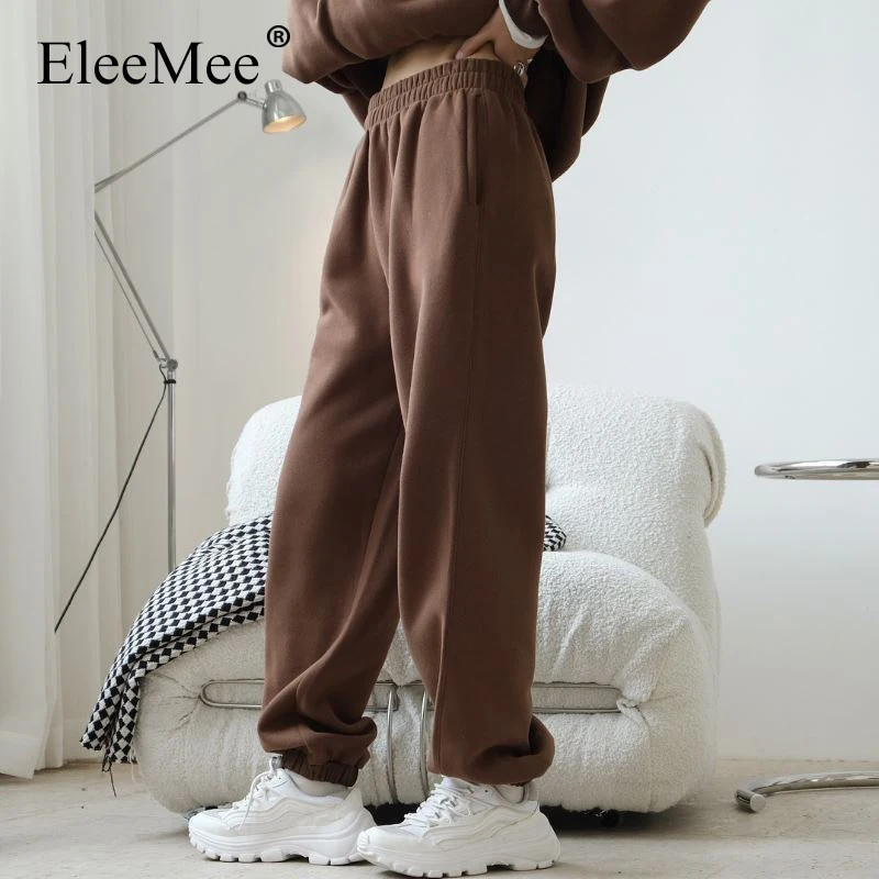 EleeMee повседневные брюки для женщин 2022 зимние теплые модные свободные Плюшевые Спортивные брюки для женщин однотонная женская верхняя одежд...
EleeMee повседневные брюки для женщин 2022 зимние теплые модные свободные Плюшевые Спортивные брюки для женщин однотонная женская верхняя одежд...