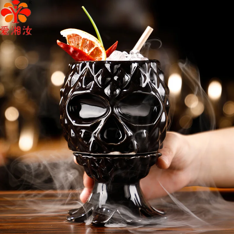 Aixiangru Black Pineapple Skull Tiki Cup Bar Dark Eight-legged Fish Hawaiian Style Cocktail Glass Champagne Glass
Aixiangru Black Pineapple Skull Tiki Cup Bar Dark Eight-legged Fish Hawaiian Style Cocktail Glass Champagne Glass