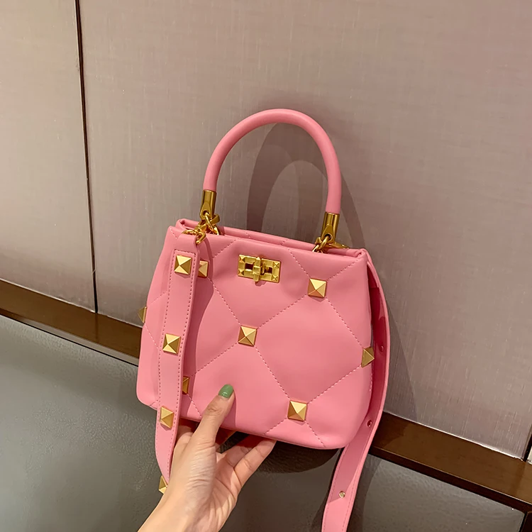 High-end Fashion Personality Rivet Bag 2021 New Crossbody Single Shoulder Handbag Luxury Designer Purses and Handbags Neverful
High-end Fashion Personality Rivet Bag 2021 New Crossbody Single Shoulder Handbag Luxury Designer Purses and Handbags Neverful