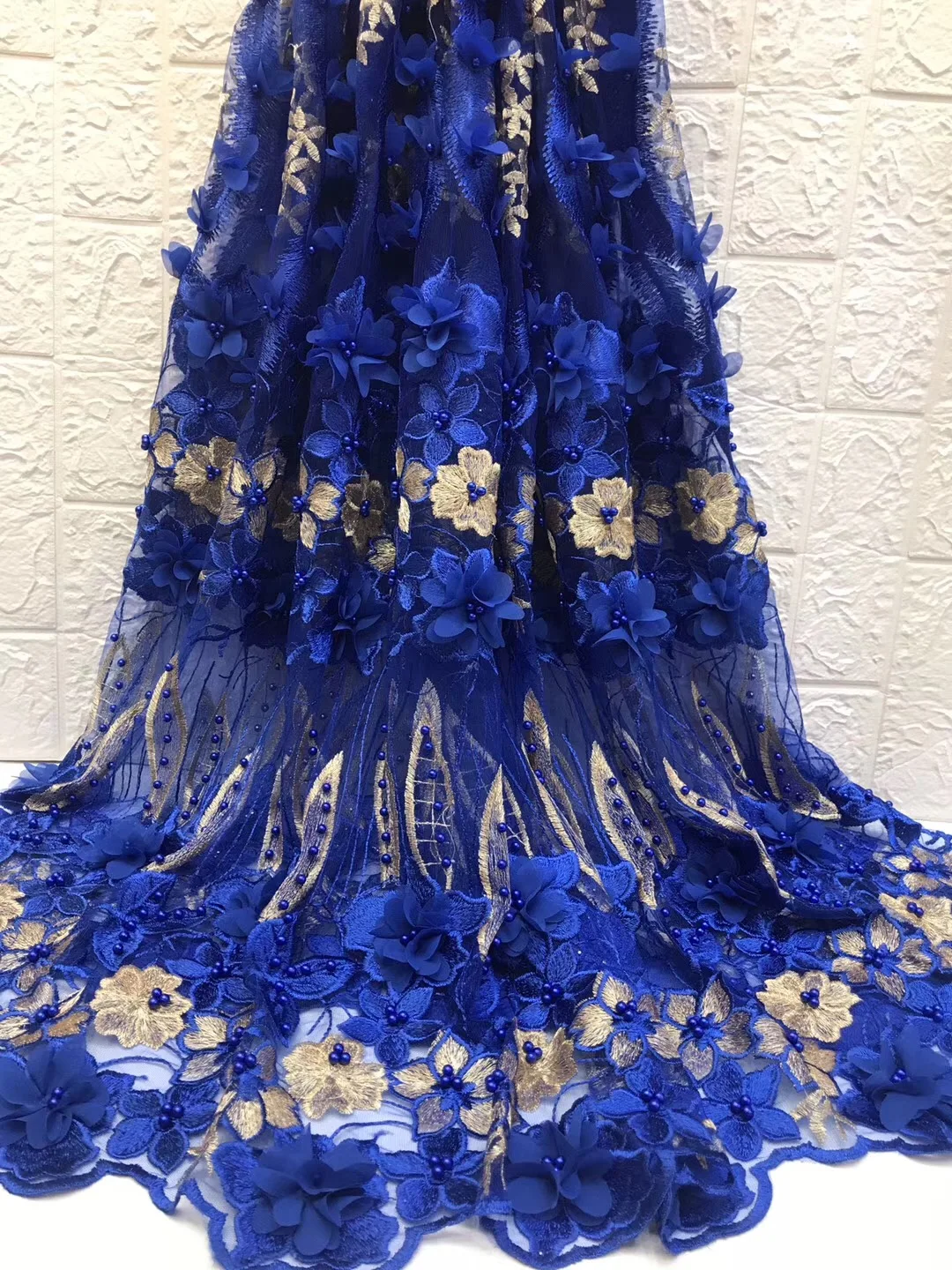 2018 high quality lilac purple French net lace fabric 3D flowers African tulle lace with beads for party
2018 high quality lilac purple French net lace fabric 3D flowers African tulle lace with beads for party