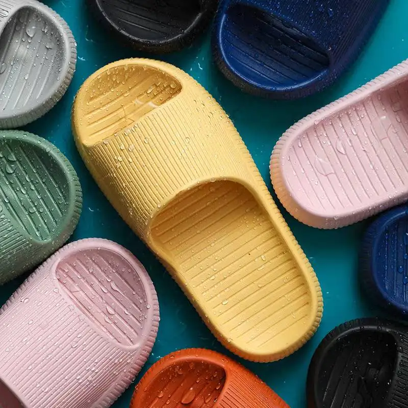 Summer New Women Thick Platform Slippers light Soft Sole Slide Sandals Leisure Men Ladies Indoor Bathroom Anti-slip Shoes Women
Summer New Women Thick Platform Slippers light Soft Sole Slide Sandals Leisure Men Ladies Indoor Bathroom Anti-slip Shoes Women