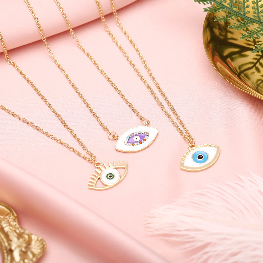Ladies Cute Minimal Colorful Rhinestone Filled Drip Evil Eye Pendant Necklaces For Women Long Chain Gold Necklace
Ladies Cute Minimal Colorful Rhinestone Filled Drip Evil Eye Pendant Necklaces For Women Long Chain Gold Necklace