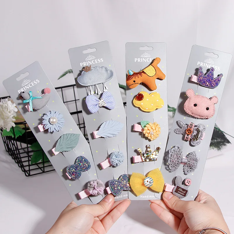 Children's hair clip suit, lady's headdress, Korea's lovely and cute girl's hair, baby princess, little children's side clip
Children's hair clip suit, lady's headdress, Korea's lovely and cute girl's hair, baby princess, little children's side clip
