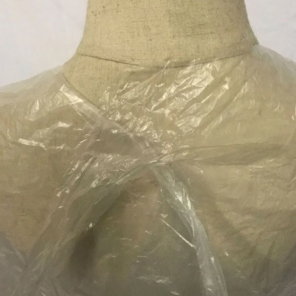 50PCS Practical Barber Apron Protective PE Material Apron Disposable Barber Cape Barber Accessories for Hair Styling Salon Barbe
50PCS Practical Barber Apron Protective PE Material Apron Disposable Barber Cape Barber Accessories for Hair Styling Salon Barbe