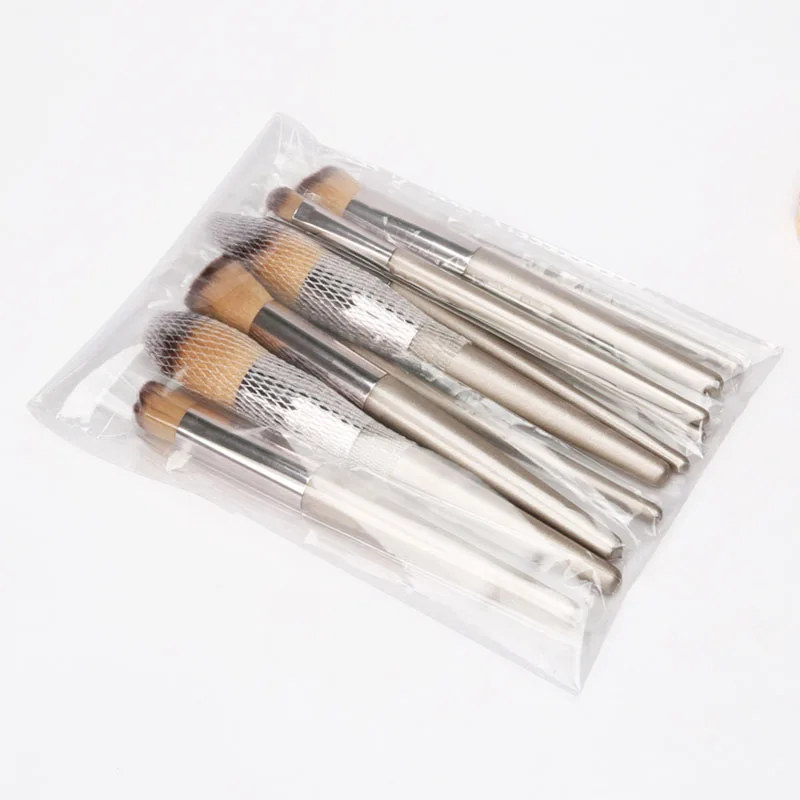 2019 10 Pcs Makeup Brush Soft Eye Shadow Foundation Blush Portable Beauty Tools for Women 
2019 10 Pcs Makeup Brush Soft Eye Shadow Foundation Blush Portable Beauty Tools for Women