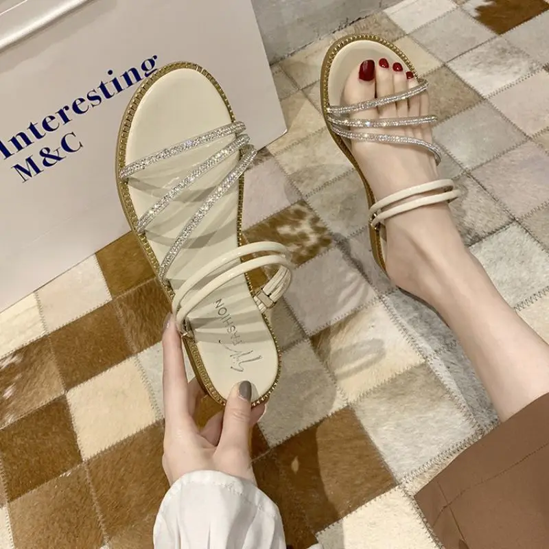 2021 small chrysanthemum sandals women's flat shoes women's sandals summer diamond two wear multi-purpose shoes
2021 small chrysanthemum sandals women's flat shoes women's sandals summer diamond two wear multi-purpose shoes