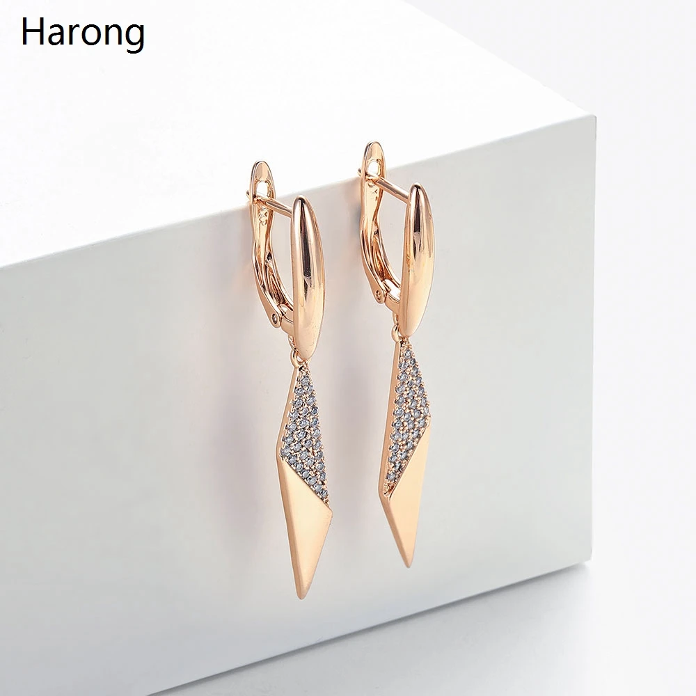 2021 New Copper Drop Earrings Inlaid Crystal Geometric Pendant Earring Jewelry Accessories Party Wedding Gift For Woman Girl
2021 New Copper Drop Earrings Inlaid Crystal Geometric Pendant Earring Jewelry Accessories Party Wedding Gift For Woman Girl