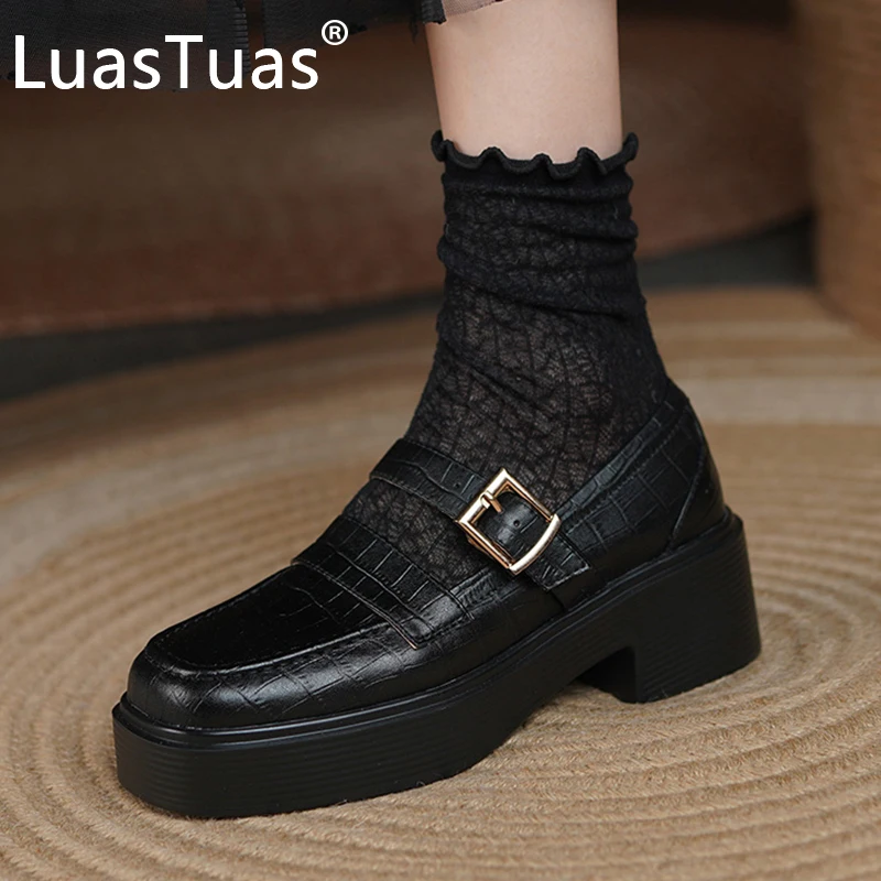 LuasTuas Size 34-40 Women Pumps 2022 New Real Leather High Heels Shoes Woman Spring Buckle Casual Daily Lady Office Footwear
LuasTuas Size 34-40 Women Pumps 2022 New Real Leather High Heels Shoes Woman Spring Buckle Casual Daily Lady Office Footwear