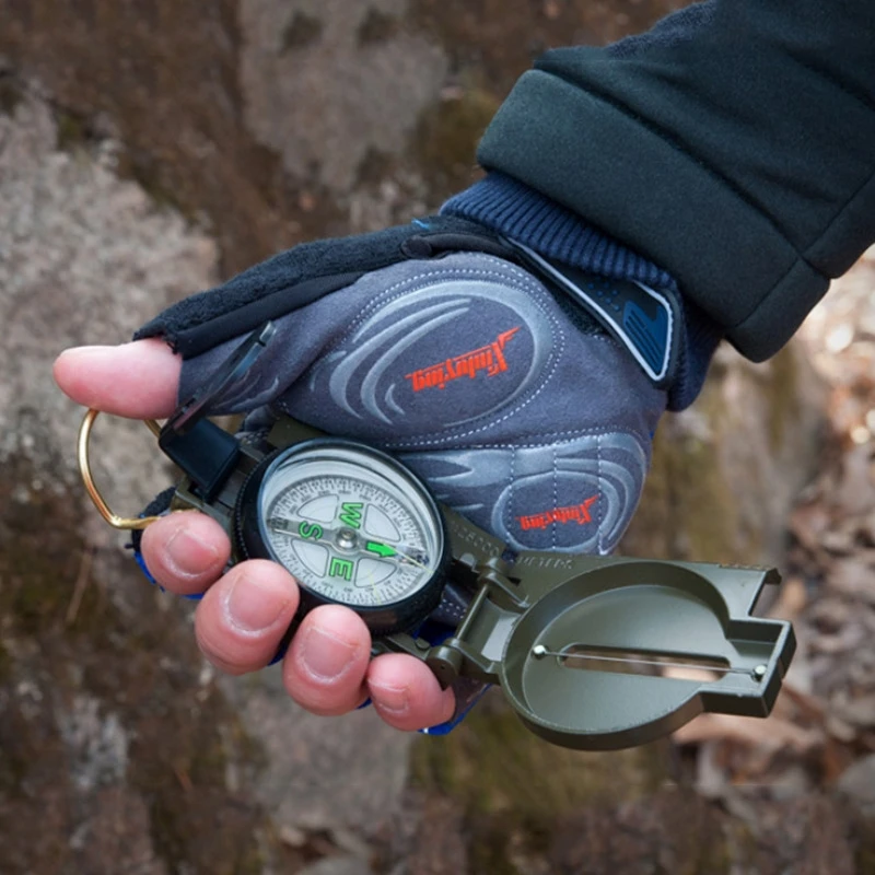 Outdoor Multi-Function Tactical Compass Aluminum Alloy Luminous Dial Hands Mountaineering Expedition Direction Pointing Guide
Outdoor Multi-Function Tactical Compass Aluminum Alloy Luminous Dial Hands Mountaineering Expedition Direction Pointing Guide