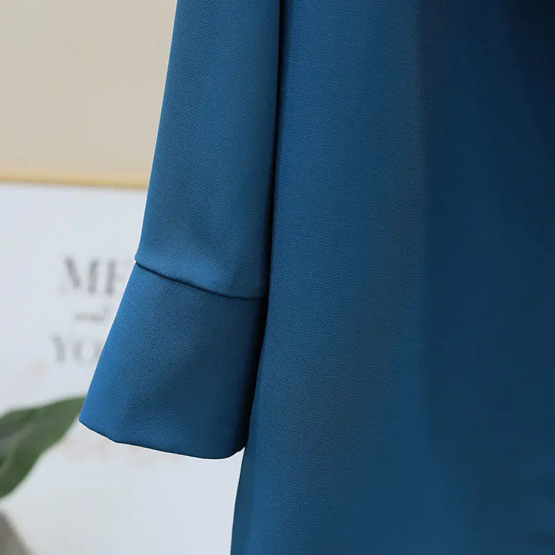 Summer 2021 Women Blazers Chiffon Suit Coat Thin New Loose Sunscreen Clothes Lady
Summer 2021 Women Blazers Chiffon Suit Coat Thin New Loose Sunscreen Clothes Lady