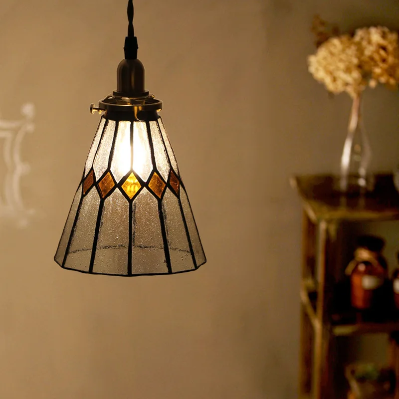 Creative Chandelier Badminton Shape Restaurant Living Room Study Bedroom Bedside Lamp Mediterranean Brass Glass Chandelier 
Creative Chandelier Badminton Shape Restaurant Living Room Study Bedroom Bedside Lamp Mediterranean Brass Glass Chandelier
