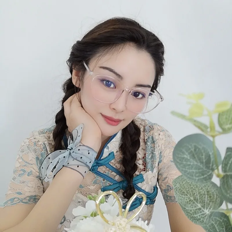 Veshion Large Frame Transparent Anti-blue Radiation Glasses Female TR90 Round Face Was Thin and Can Be Equipped with Myopia
Veshion Large Frame Transparent Anti-blue Radiation Glasses Female TR90 Round Face Was Thin and Can Be Equipped with Myopia