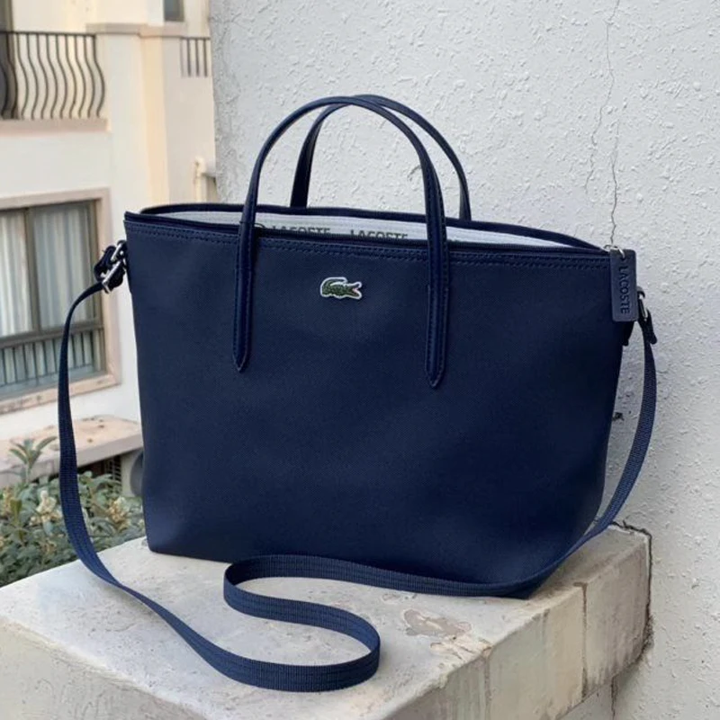 2021 Women's Bag Large Capacity Bag for Women CC GG Medium Crocodile Tote GG Shoulder Bag Commuter Messenger French Shopping Bag
2021 Women's Bag Large Capacity Bag for Women CC GG Medium Crocodile Tote GG Shoulder Bag Commuter Messenger French Shopping Bag