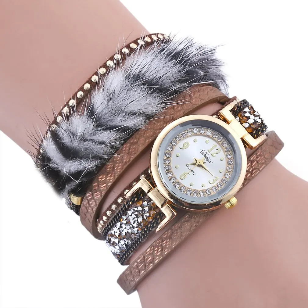 Mink Hair Female Cortical Bracelet watch Lady Quartz Watch Fashion Leather Women Watch Casual Wrist Watch HOT SALE
Mink Hair Female Cortical Bracelet watch Lady Quartz Watch Fashion Leather Women Watch Casual Wrist Watch HOT SALE