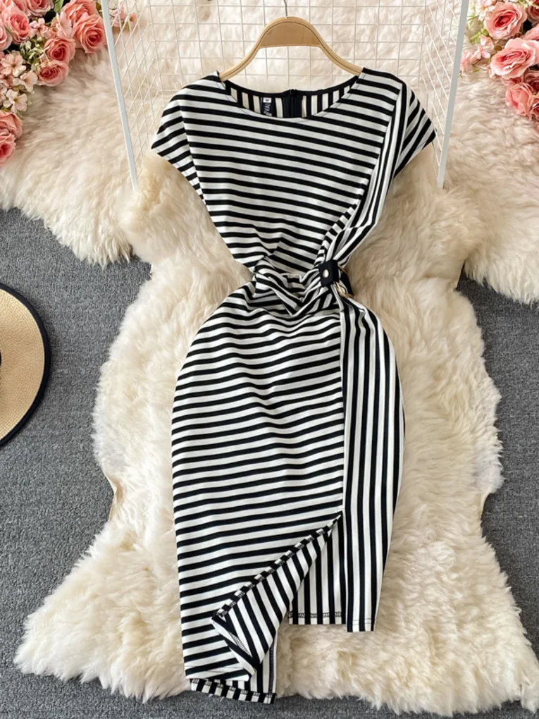 Women's Fashion Striped Irregular Short Sleeve Dress Girls Sexy Light Mature Waist Thin Split Midi Casual OL Dresses 
Women's Fashion Striped Irregular Short Sleeve Dress Girls Sexy Light Mature Waist Thin Split Midi Casual OL Dresses