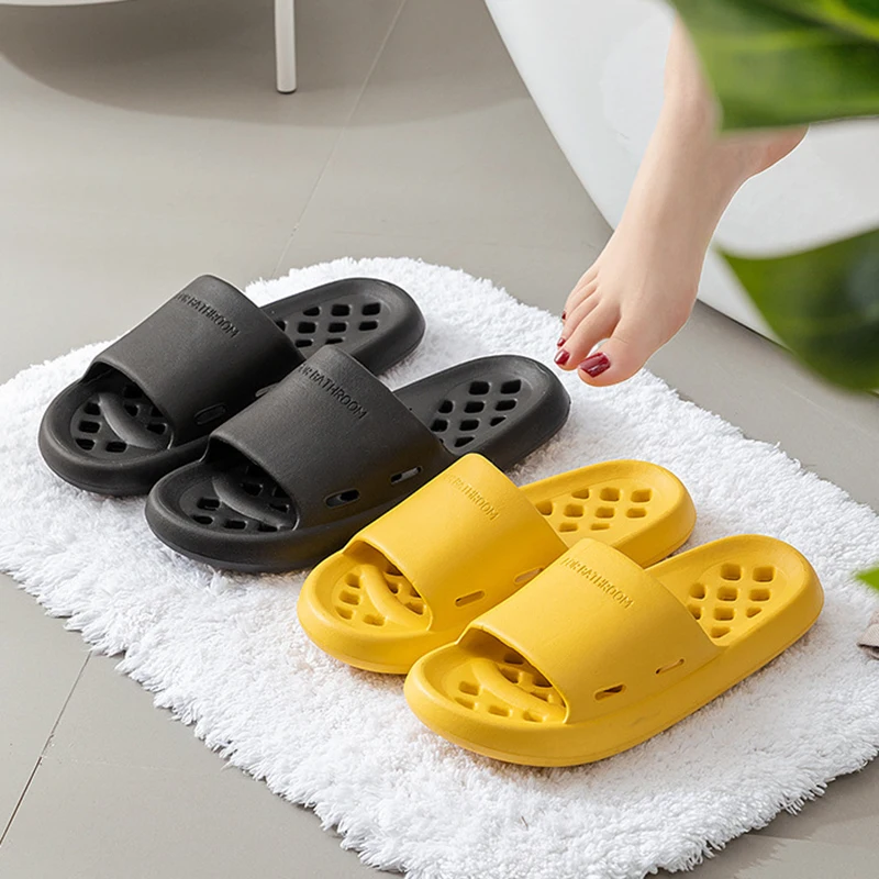 Women Slides Cut-out Bathroom Slippers Anti-slip Shower Flip Flops Men Summer Soft Sole Beach Shoes Indoor Home Couple Slippers 
Women Slides Cut-out Bathroom Slippers Anti-slip Shower Flip Flops Men Summer Soft Sole Beach Shoes Indoor Home Couple Slippers