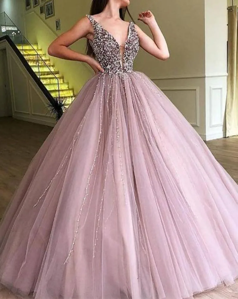 Glamorous Long A-line Sleeveless Beading V-Neck Prom Dresses Puffy Floor-Length Tulle Ball Gown Evening Gowns robe de soiree
Glamorous Long A-line Sleeveless Beading V-Neck Prom Dresses Puffy Floor-Length Tulle Ball Gown Evening Gowns robe de soiree