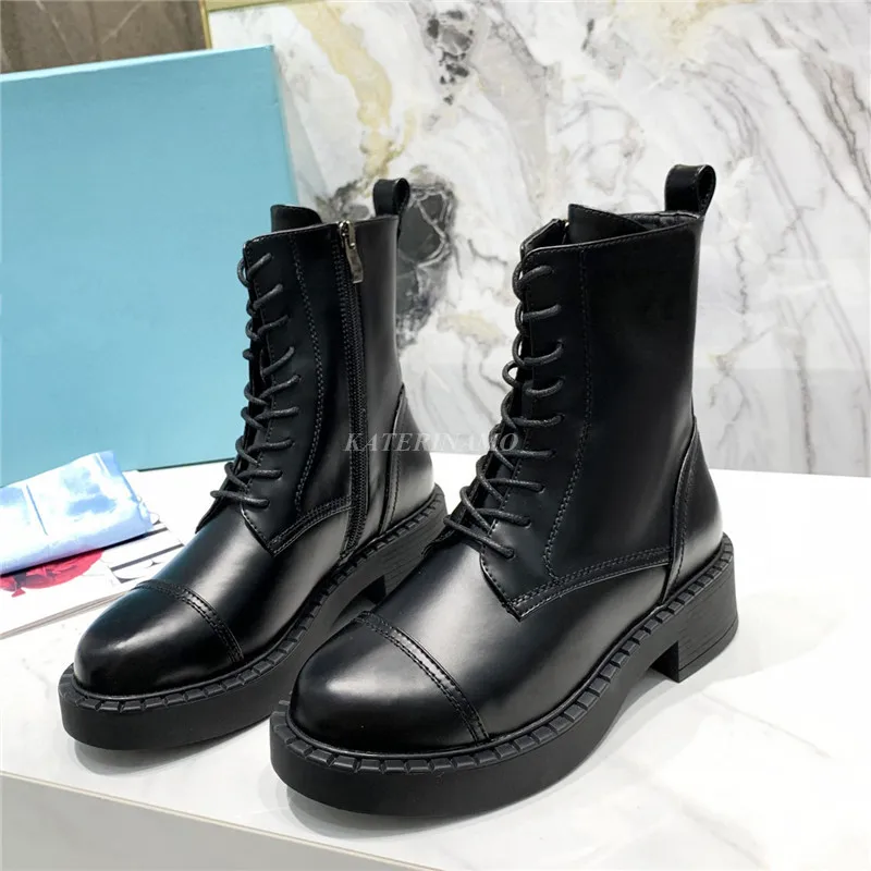 Patent Leather Platform Boots Luxury Genuine Leather Women 2021 New Brand Ankle Boots Zipper Lace Up Fashion Ladies Shoes Botas
Patent Leather Platform Boots Luxury Genuine Leather Women 2021 New Brand Ankle Boots Zipper Lace Up Fashion Ladies Shoes Botas