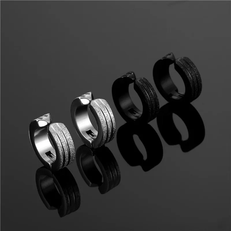 2021 New Punk Frosted Stainless Steel Ear Clip Unisex Hoop Earrings For Men Women No Pierced Circle Classic Pop Jewelry Earrings
2021 New Punk Frosted Stainless Steel Ear Clip Unisex Hoop Earrings For Men Women No Pierced Circle Classic Pop Jewelry Earrings