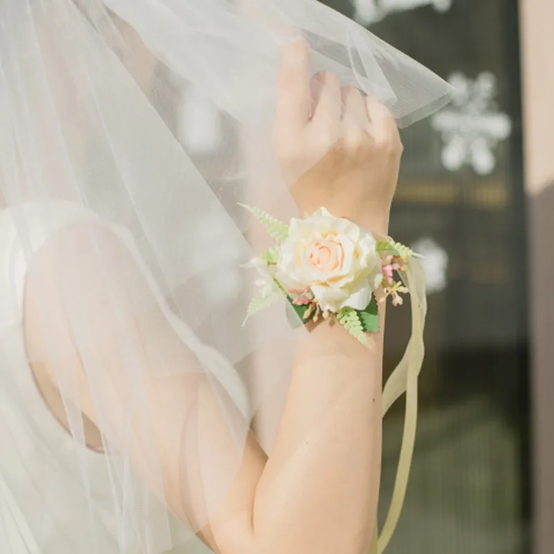 Charming Bridesmaid Flower 2020 Handmade Artificial Rose Wrist Corsage Hand Flowers Bracelet for Wedding Party
Charming Bridesmaid Flower 2020 Handmade Artificial Rose Wrist Corsage Hand Flowers Bracelet for Wedding Party