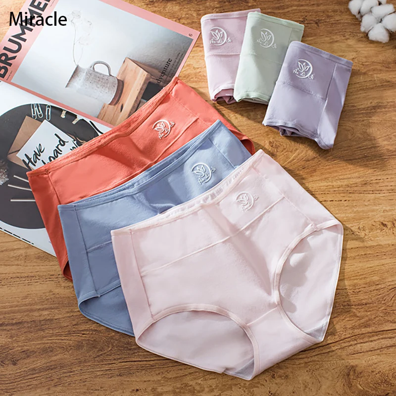 Mid Waist Women's Cotton Briefs Female Underwear Soft Panties For Women Skin-Friendly Woman Knickers Majtki Large Size XXXL
Mid Waist Women's Cotton Briefs Female Underwear Soft Panties For Women Skin-Friendly Woman Knickers Majtki Large Size XXXL