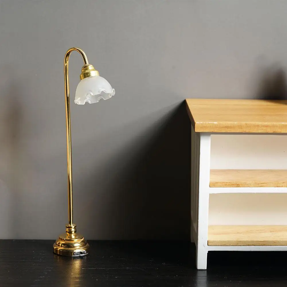 1:12 Dollhouse Miniature Decorative Floor Lamp Model With For Your Sale Gift Best Kids Battery 2021 LED Shade Flower Hot N7Q0
1:12 Dollhouse Miniature Decorative Floor Lamp Model With For Your Sale Gift Best Kids Battery 2021 LED Shade Flower Hot N7Q0