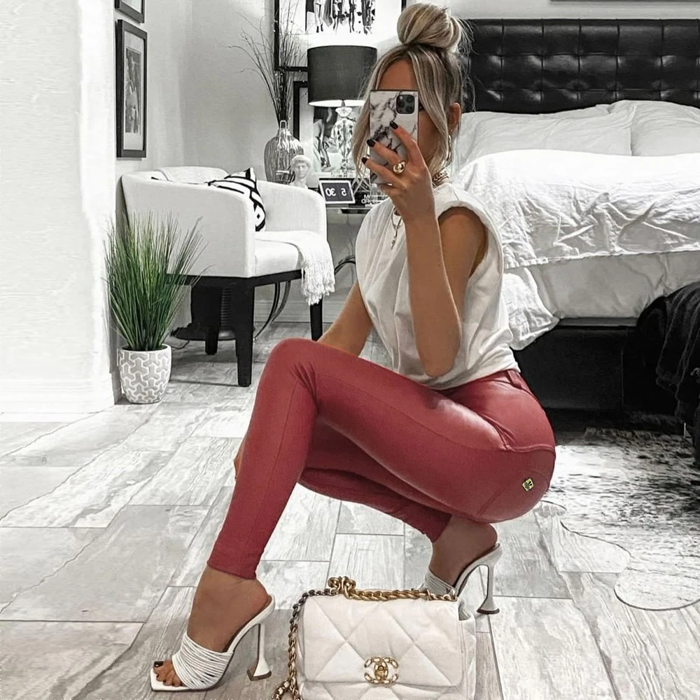 Melody Red Leather Jeans Women in Tight Leather Stretch Female Trousers Butt Lift Shapewear Skinny Sport Casual Pants
Melody Red Leather Jeans Women in Tight Leather Stretch Female Trousers Butt Lift Shapewear Skinny Sport Casual Pants