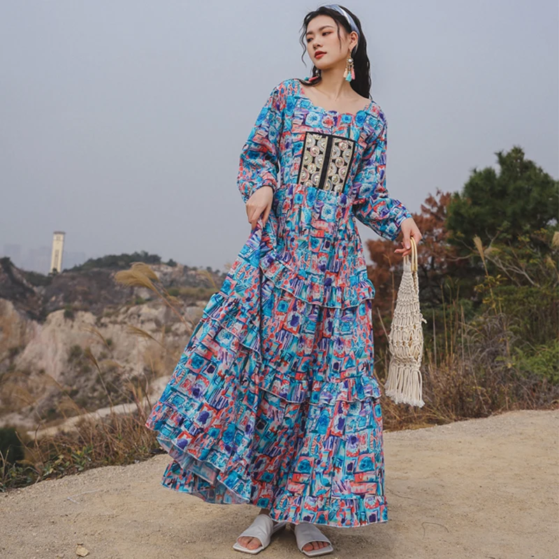 The new spring and summer to film Bohemian folk embroidery full-skirted dress cultivate one's morality dress
The new spring and summer to film Bohemian folk embroidery full-skirted dress cultivate one's morality dress