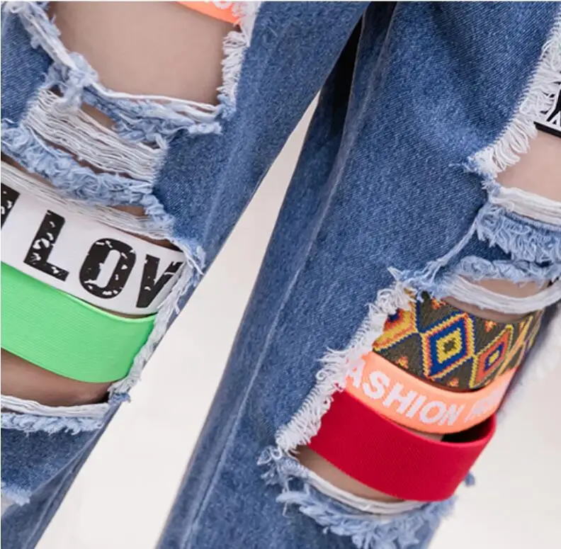 Korean Style 2021 New Summer Fashion Women's Colorful Hole Denim Pants Girls Students Streetwear Trousers
Korean Style 2021 New Summer Fashion Women's Colorful Hole Denim Pants Girls Students Streetwear Trousers